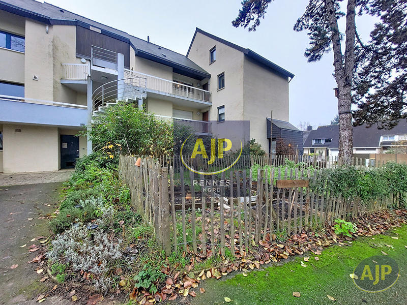 Appartement - 94 m² - 5 pièces