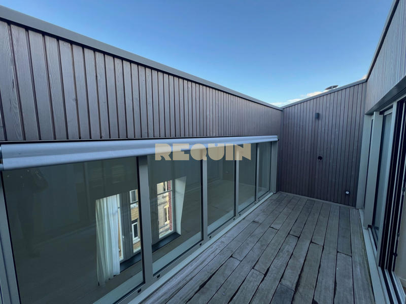 Appartement - 94 m² - 5 pièces