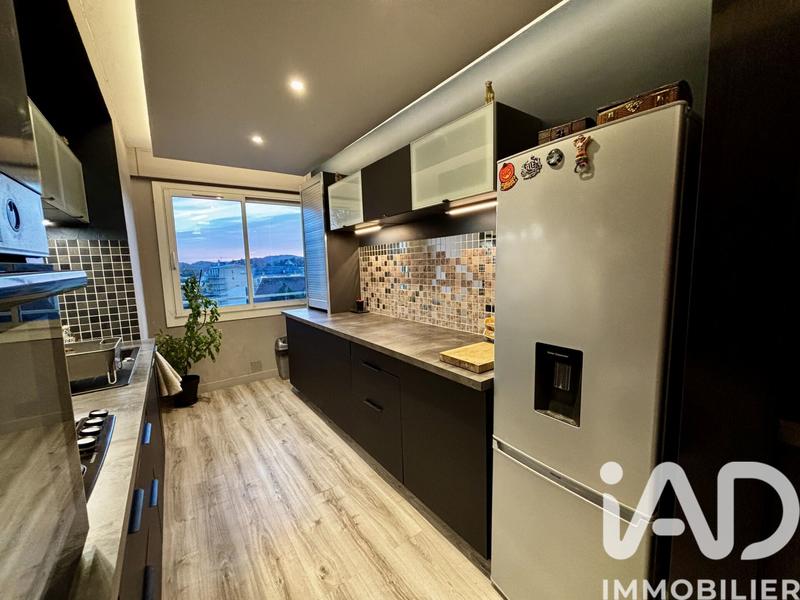 Appartement - 70 m² - 3 pièces