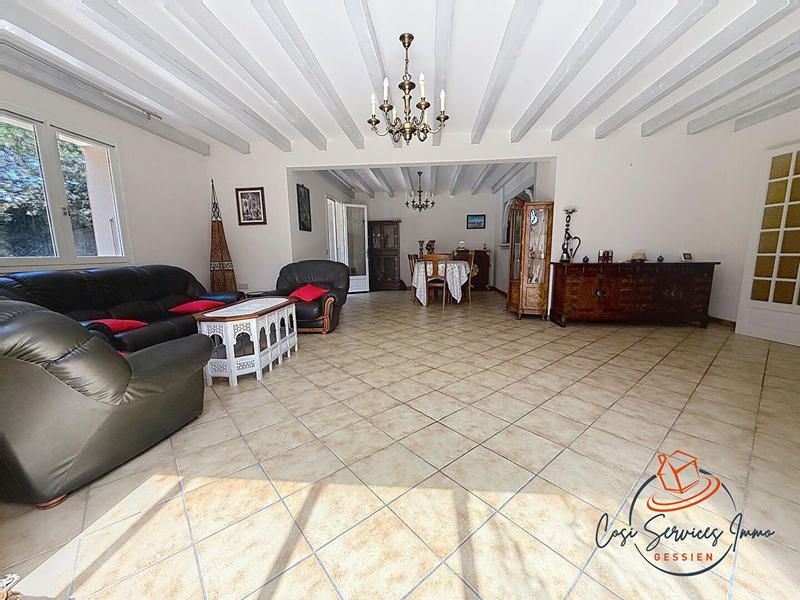 Maison - 180 m² - 6 pièces