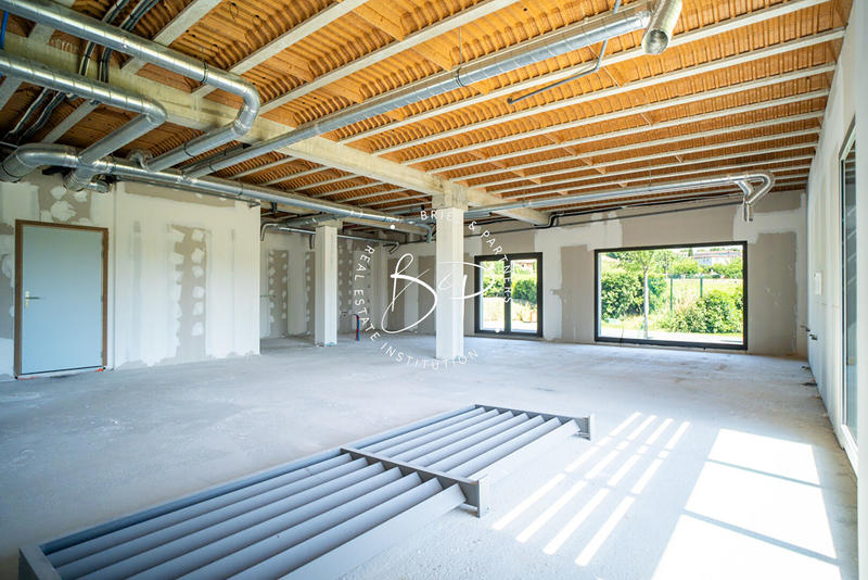 Local commercial - 152 m²