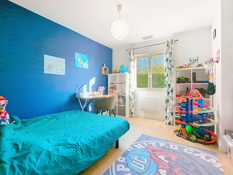 Maison - 90 m² - 5 pièces