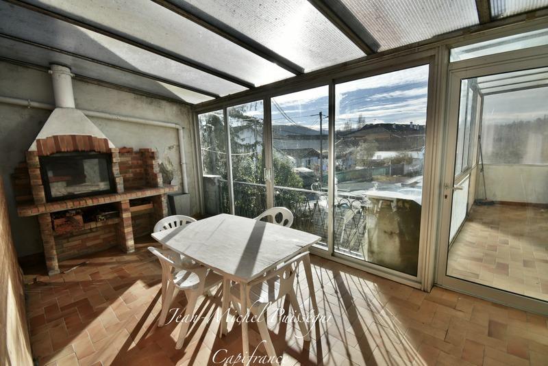 Immeuble - 220 m² - 8 pièces