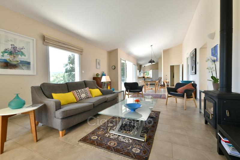 Villa - 182 m² - 7 pièces