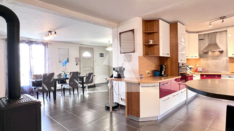 Maison - 165 m² - 5 pièces