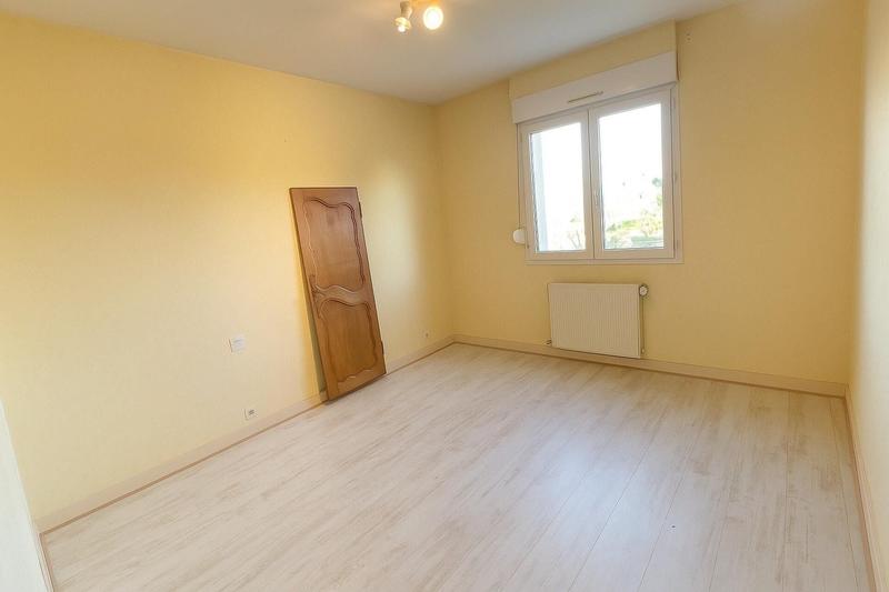 Maison - 111 m² - 6 pièces
