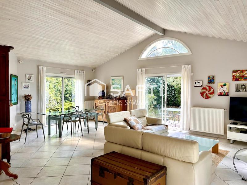 Maison - 165 m² - 7 pièces