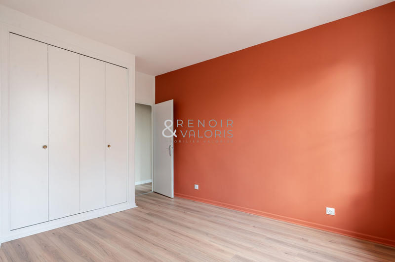 Appartement - 82 m² - 4 pièces