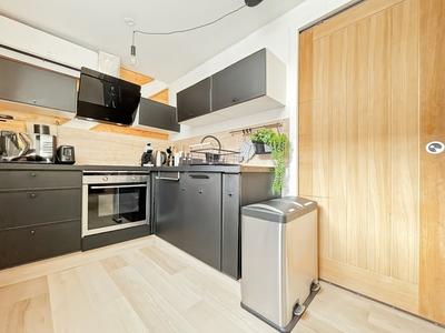 Appartement ancien - 62 m² - 3 pièces