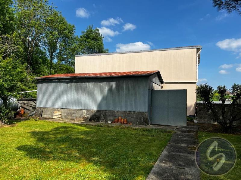 Maison - 127 m² - 7 pièces