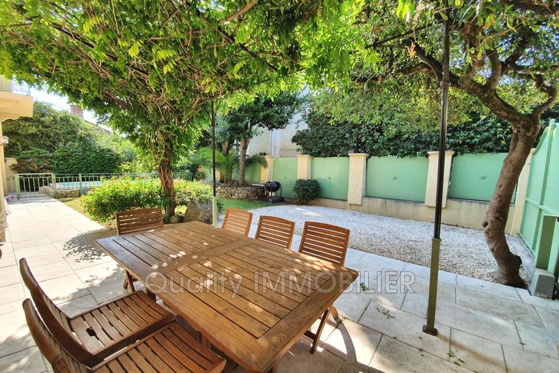 Maison de ville - 190 m² - 5 pièces