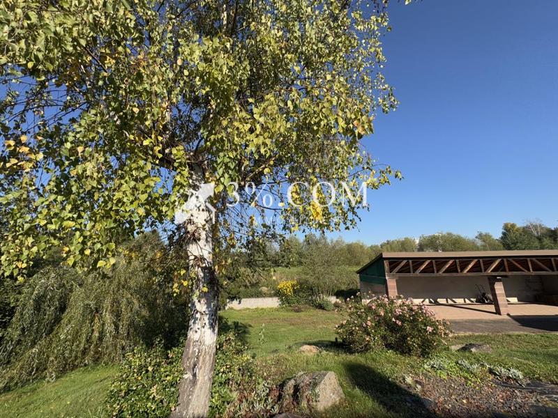 Propriété - 175 m² - 6 pièces