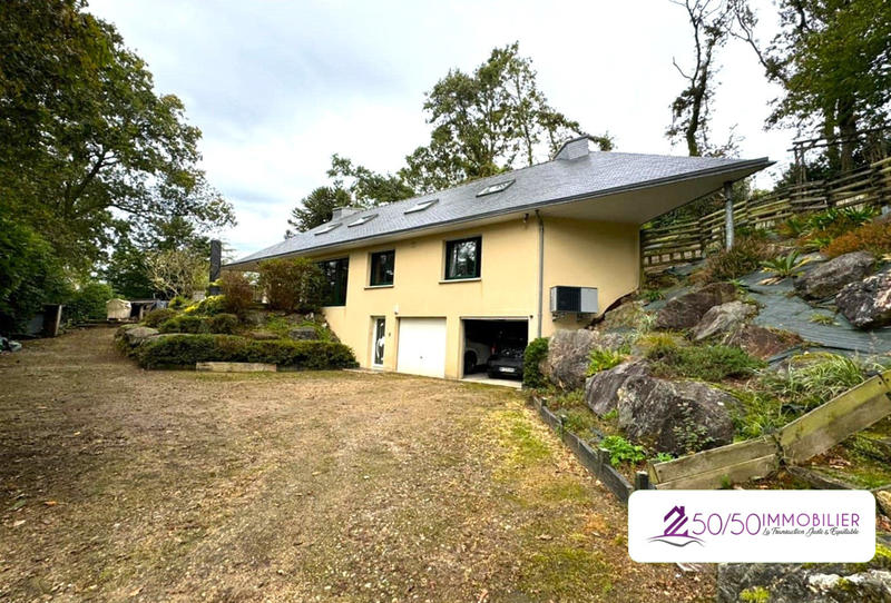 Maison contemporaine - 136 m² - 6 pièces