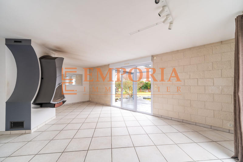 Maison - 105 m² - 6 pièces