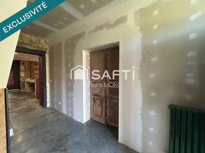 Maison - 214 m² - 6 pièces