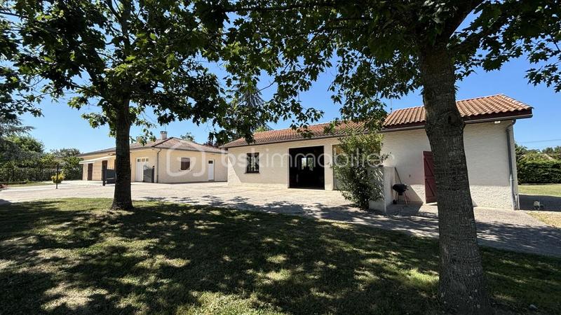 Propriété - 151 m² - 7 pièces