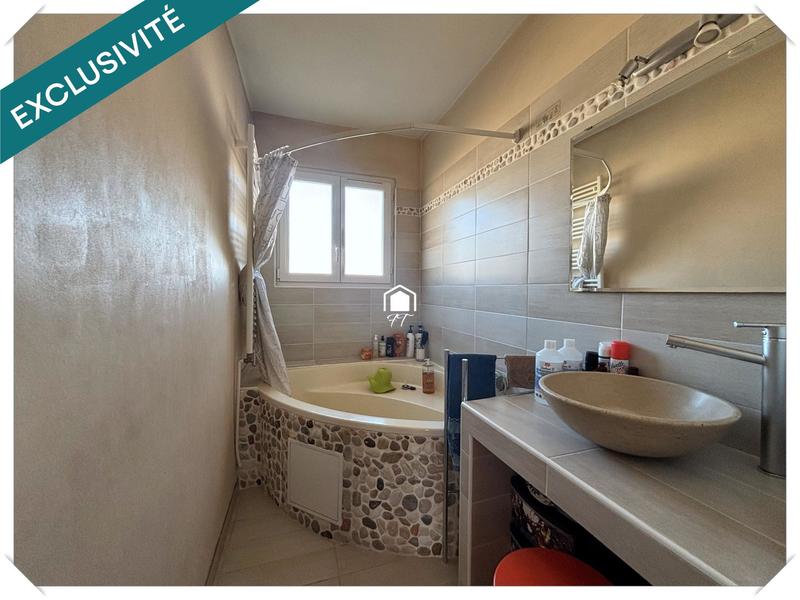 Appartement - 70 m² - 4 pièces