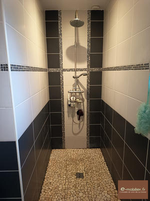 Maison - 149 m² - 6 pièces