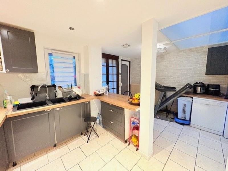 Maison - 110 m² - 6 pièces