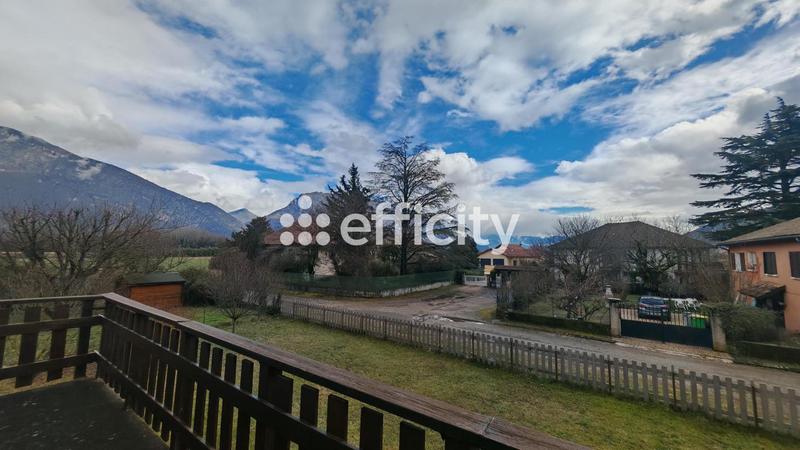 Villa - 102 m² - 4 pièces