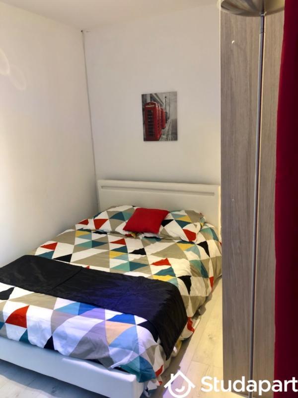 Chambre - 12 m² - 1 pièce