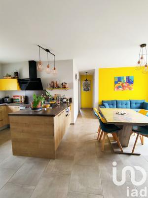 Maison - 110 m² - 5 pièces