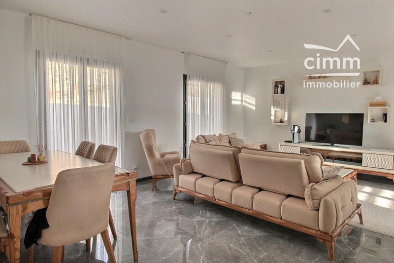 Villa - 100 m² - 4 pièces