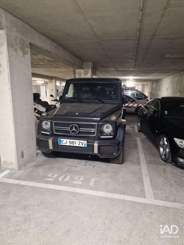 Parking - 13 m²
