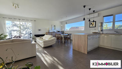 Maison - 104 m² - 5 pièces