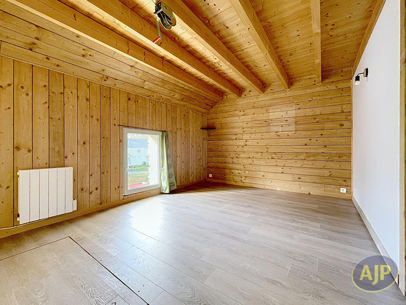 Maison - 89 m² - 4 pièces