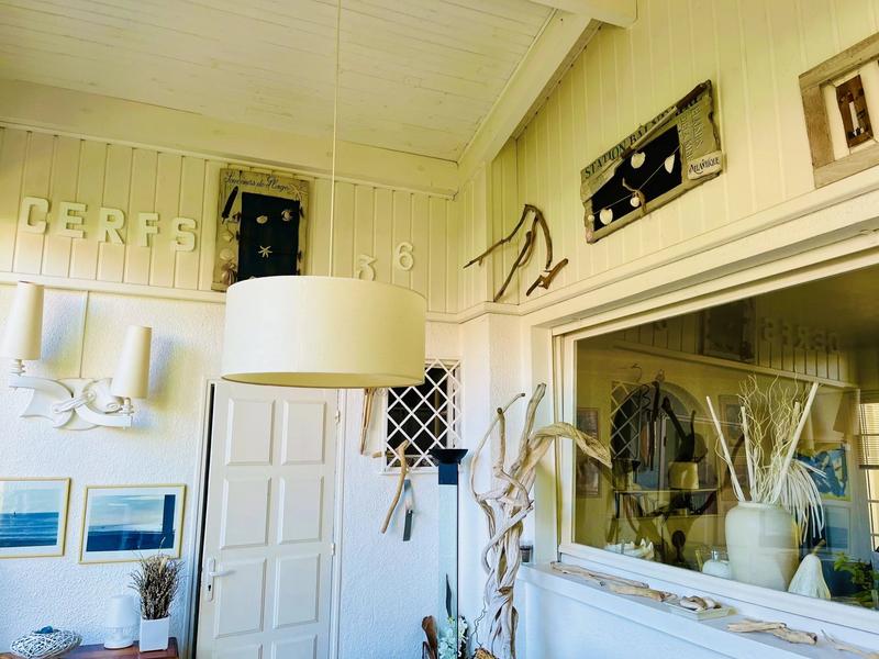 Maison - 185 m² - 7 pièces