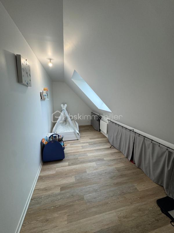 Maison - 150 m² - 8 pièces