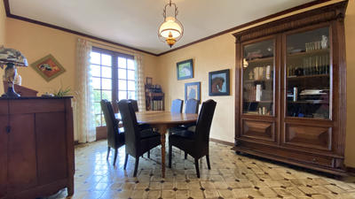 Maison - 141 m² - 7 pièces