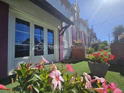 Longère - 252 m² - 8 pièces