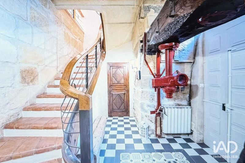 Maison - 200 m² - 4 pièces