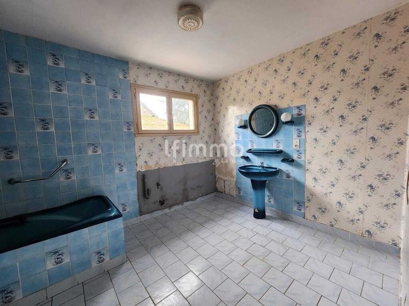 Maison en pierre - 132 m² - 6 pièces