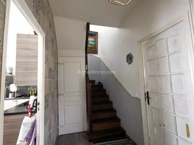 Maison - 83 m² - 5 pièces