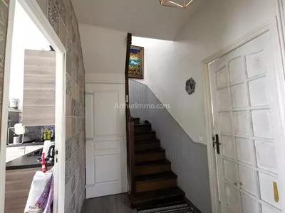 Maison - 83 m² - 5 pièces