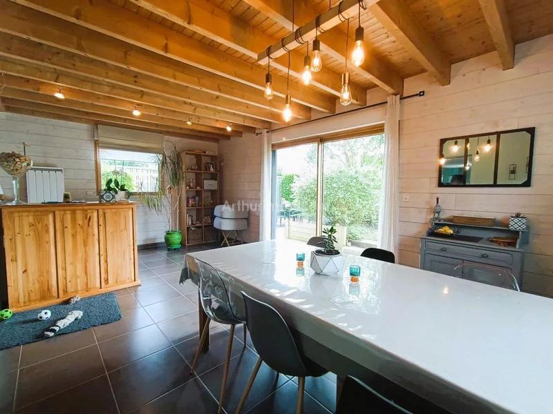 Maison - 123 m² - 6 pièces