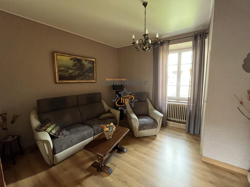 Maison - 190 m² - 6 pièces