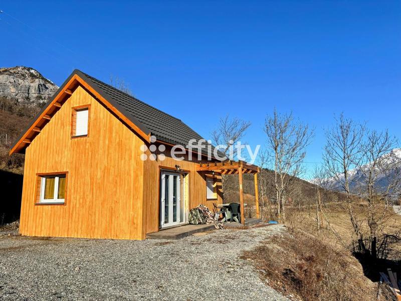 Châlet - 95 m² - 6 pièces