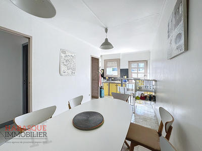 Maison - 95 m² - 6 pièces