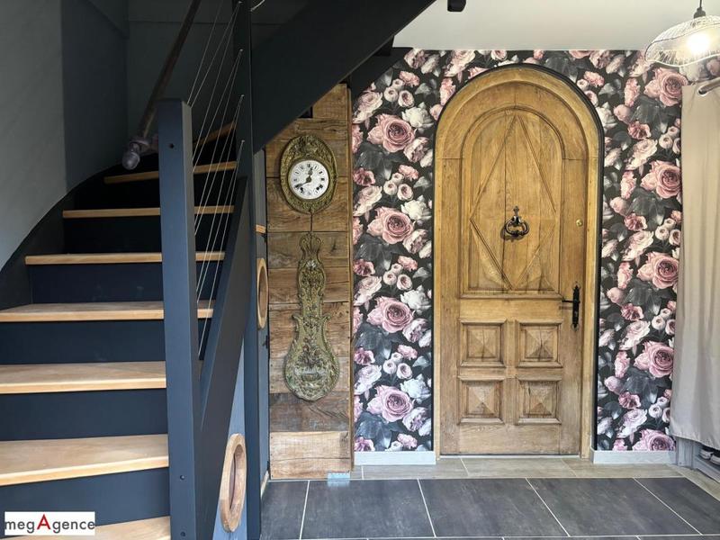 Propriété - 190 m² - 6 pièces