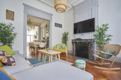 Maison - 193 m² - 12 pièces