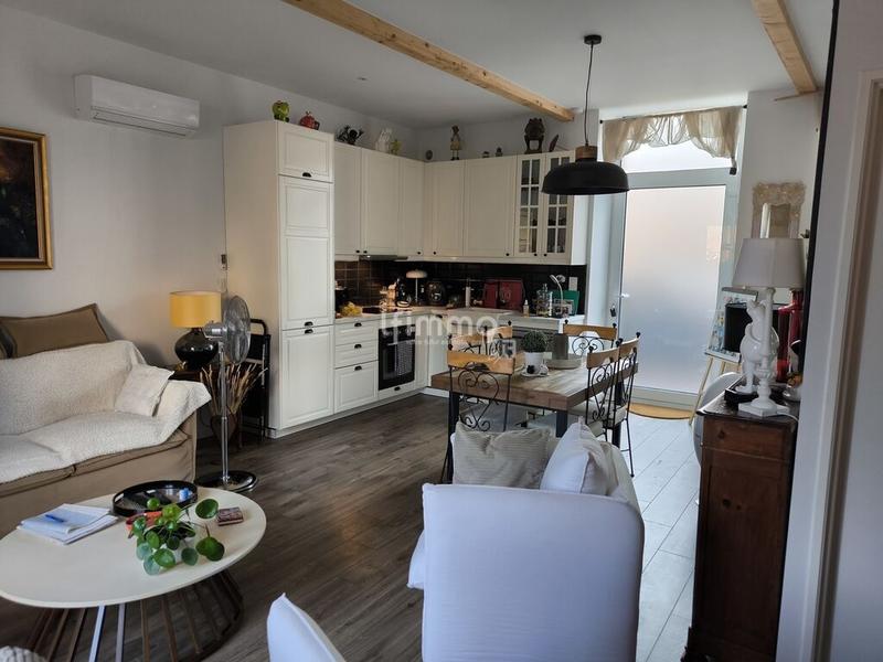 Maison de ville - 70 m² - 3 pièces