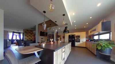 Maison - 170 m² - 4 pièces