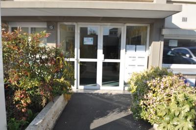 Bureau - 141 m² - 5 pièces