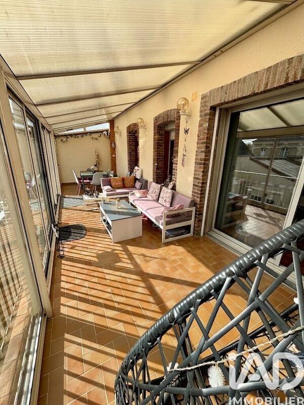 Maison de ville - 215 m² - 10 pièces