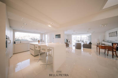 Maison - 155 m² - 4 pièces