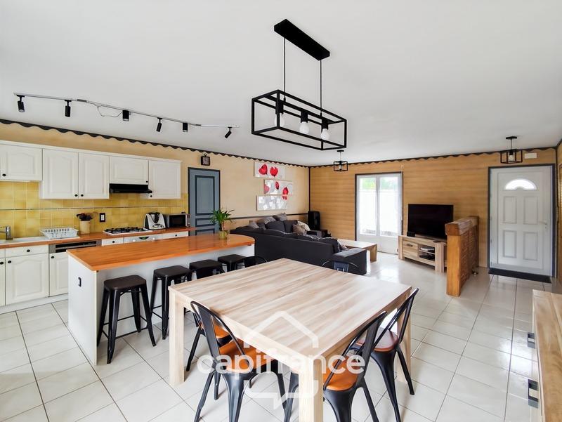 Maison - 120 m² - 7 pièces